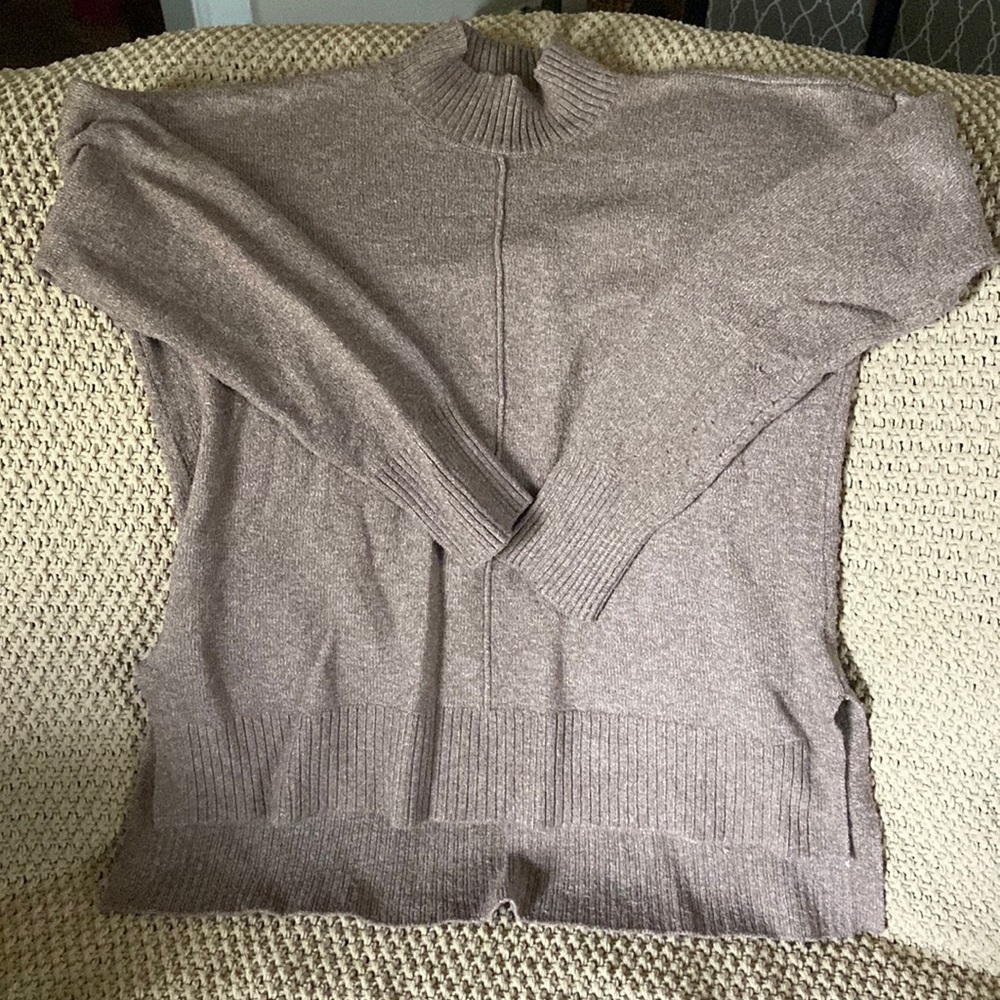 Lightweight Turtleneck